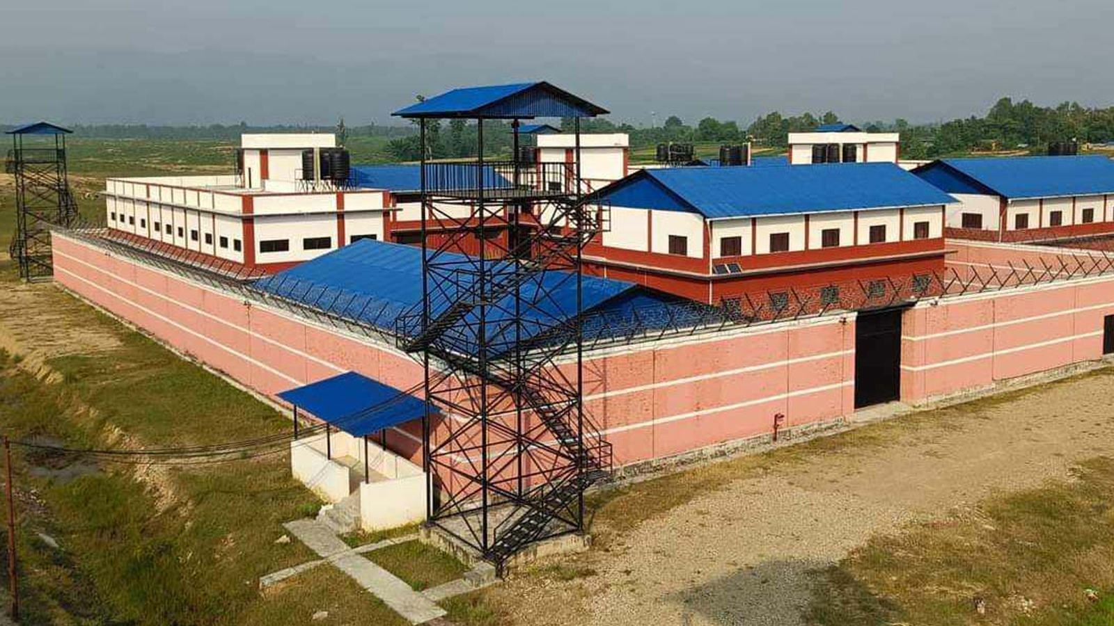 ९ वर्षअघिको रिसइवीले बाँकेको बालसुधार गृहमा दुई समूहबीच झडप, भवन तोडफोड