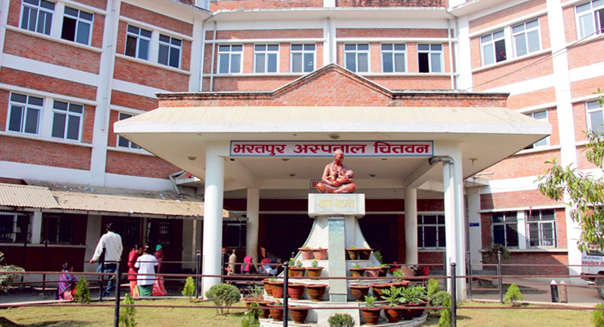 मासु खाँदा हड्डी अड्किएर एक युवकको मृत्यु