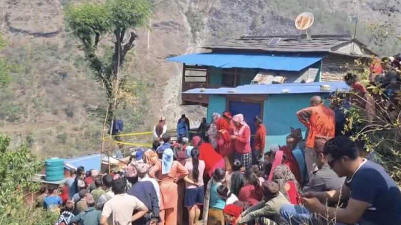 हँसियाले घाँटी रेटेर वृद्ध दम्पत्तिको हत्या, प्रहरीको नियन्त्रण वाहिरै हत्यारा