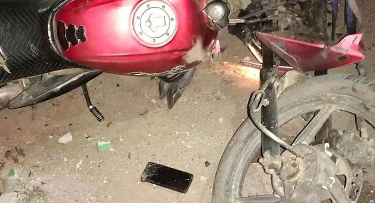 सर्लाहीमा बाबुछोरा सवार मोटरसाईकल दुर्घटना हुँदा बाबुको मृत्यु, छोरा घाईते
