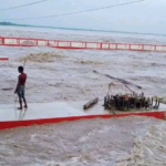 सप्तकोशीमा बढ्दो दबाबः ६ घण्टामै बहाव १७ हजार क्युसेक बढ्यो, ४३ ढोका खुला