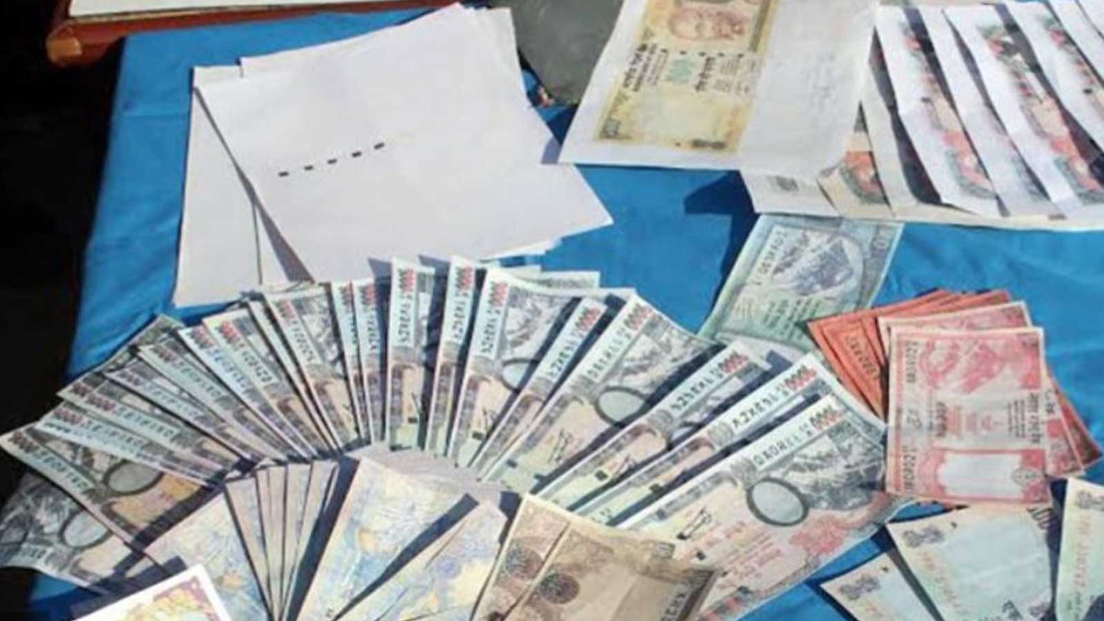 सिंचाइको भवनभित्र नक्कली नोटको कारखाना, २ भारतीयसहित ८ जनाको गिरोह पक्राउ