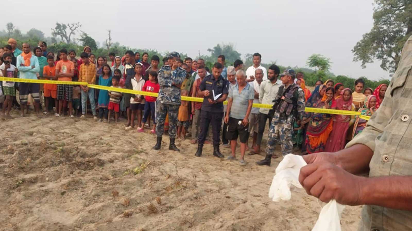 सुतेकै ठाउँमा हात्तीले आक्रमण गर्दा महिलाको मृत्यु