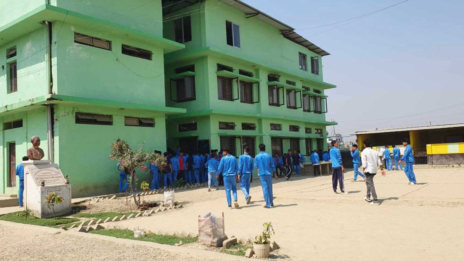 विराटनगर बाल सुधार गृहका प्रहरीलाई नै कुटेर भागे ७ जना कैदी !