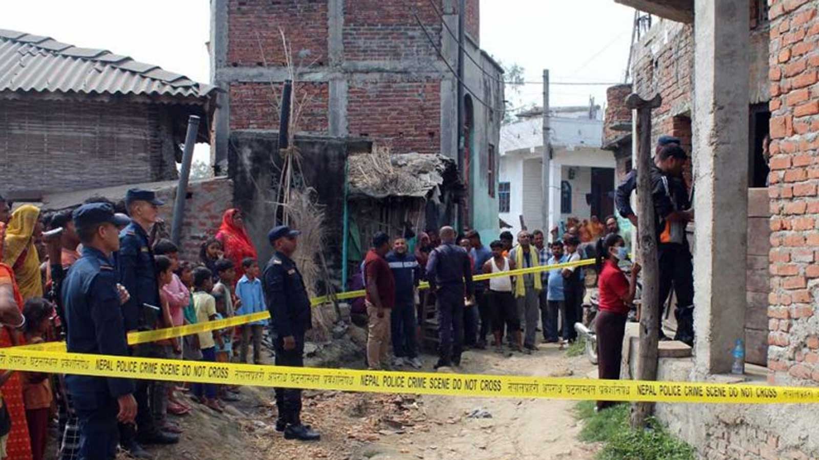 धनुषामा श्रीमतीको हत्या गरी पूजा कोठामा शव गाडेर श्रीमान फरार, १० महिनाकी छोरी पनि वेपत्ता