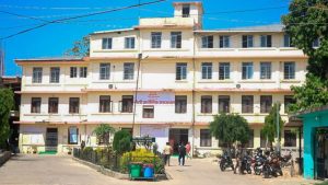 अस्पतालको चौथो तलाबाट हामफालेर विरामीले ज्यान फाले