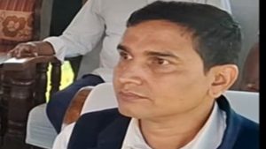 कैलालीका भन्सार प्रमुखलाई नगर प्रहरी प्रमुखले कार्यालयमै कुटे, कर्मचारी आन्दोलित, प्रहरीमा पुग्यो उजुरी