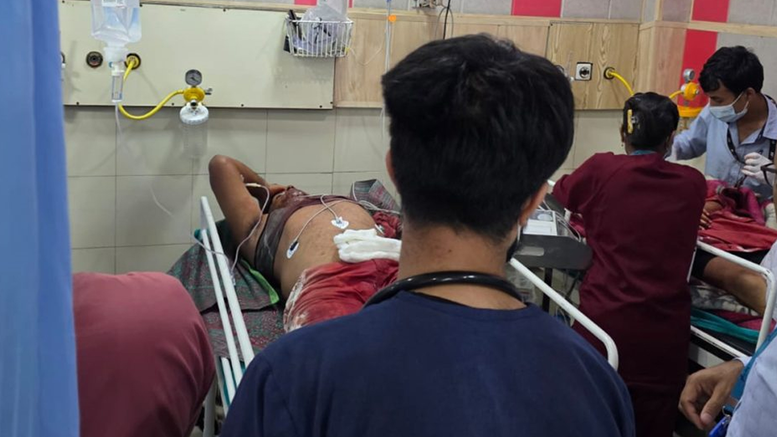 खुर्पाले हानेर ५ वर्षीय भतिजा र ७ वर्षीया छोरीको हत्या गरी पूर्वसैनिकद्वारा आत्महत्या प्रयास*