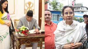 रास्वपाको हस्ताक्षर अभियानमा मनीषा कोइरालाको समर्थनः प्रचण्डले हस्ताक्षर गरेको फोटोको के हो बास्ताविक्ता ?