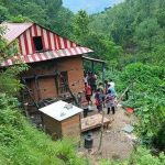 सिन्धुलीमा एकै परिवारका १६ जना बेपत्ताः प्रहरी भन्छ– घरमा सामान्य क्षती भएको छ, मान्छे कोही छैन