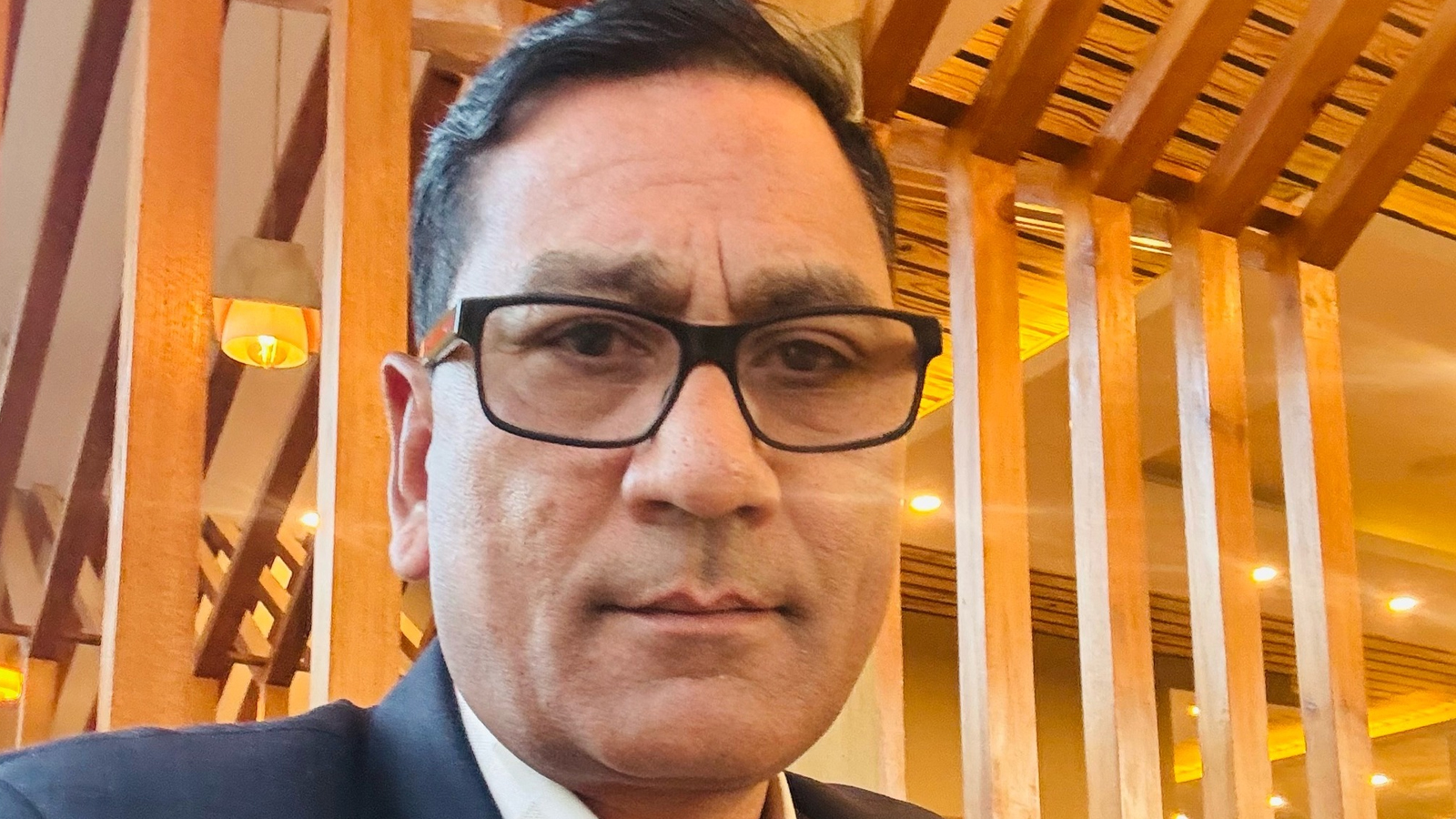 अमेरिकाबाट डिपोर्ट भए रास्वपा पूर्व केन्द्रीय सदस्य एवम् रविका पार्टनर मोहन थापा