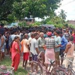 सिरहामा स्कुल बसको ठक्करबाट ८ वर्षीय बालकको मृत्यु