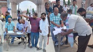 सप्तरीमा सडक–पुल निर्माण अलपत्रः सरकारलाई दबाब दिन हस्ताक्षर अभियान सुरु
