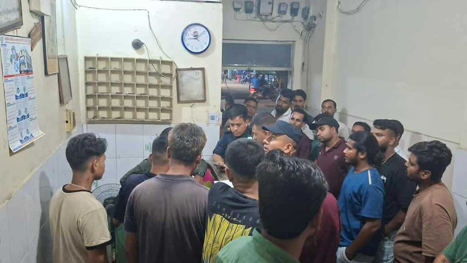 वीरगञ्जको होटलमा भारतीय बाबुछोराको रहस्यमय मृत्युः एक झुण्डिएको र अर्को खाटमै भेटियो शव