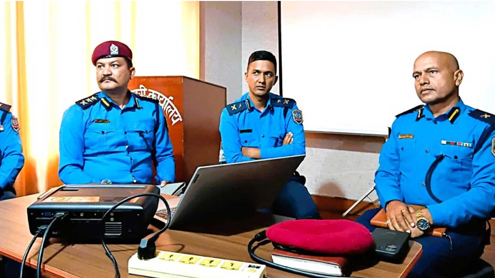 जेन–जी आन्दोलनको कुरुपताः हिरासतबाट फरार भएका पूर्णबहादुरले प्रहरीकै हतियार खोसेर आतंक मच्चाए