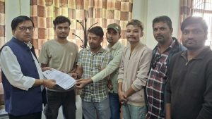 गजेन्द्रनारायण सिंह अस्पतालको अव्यवस्थामाथि जेनजी सप्तरीको आक्रोशः ‘खेलवाड भए सडकमा उत्रिन्छौं’