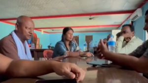 सप्तरीमा गाउँपालिका अध्यक्षको राजीनामा विवादः मदिराको नशामै अध्यक्षको पद गयो, उपाध्यक्षको हातमा लड्डु