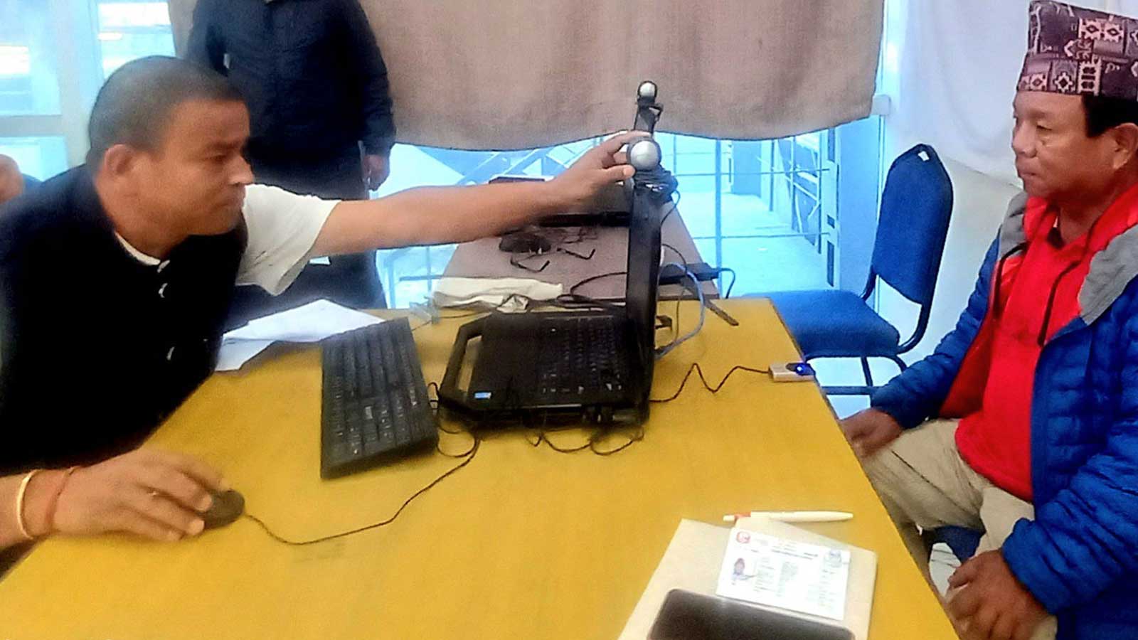 ७० वर्षमा मन्त्री खान पुगेका महावीर पुनको दावीः ‘बुढो पुस्ताबाट देश बन्दैन, जिम्मेवारी जेन–जीले लिनुपर्छ’