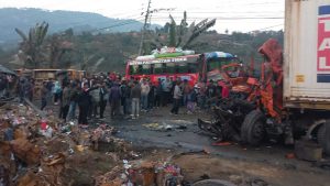 भारतीय डिब्बा गाडीको ‘ब्रेक फेल’ हुँदा भएको थियो धुनिवेशीको चालिसेमा भयानक दुर्घटनाः सात सवारी चकनाचुर, दुईको मृत्यु