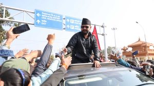 केपी ओलीको फेसबुक स्ट्याटसमा कमेन्ट गर्दा बालेन साहविरुद्ध निर्वाचन आयोगमा उजुरी