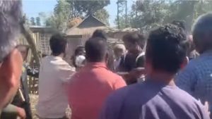 सुनसरीको भोक्राहामा कांग्रेस र रास्वपा कार्यकर्ता भिडेपछि प्रहरीद्वारा लाठीचार्ज, कार्यक्रम स्थल तनावग्रस्त