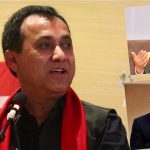 प्रधानमन्त्री रेसमा विश्वप्रकाशको सिधा प्रहारः ‘धेरै बोल्ने ओली र बोल्दै नबोल्ने बालेन दुवै अनफिट’