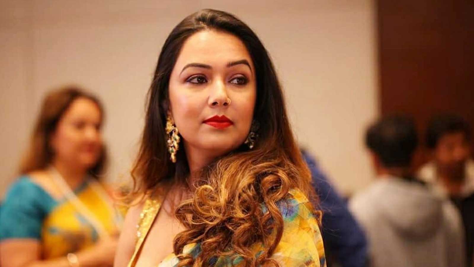 संस्कृतमै शपथ लिँदै राप्रपाकी सांसद खुश्बु ओली