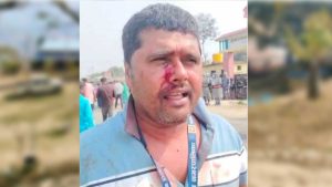 महोत्तरीको मतदान केन्द्रमा झडपः वडाध्यक्ष घाइते, मतदान प्रक्रिया रोकियो