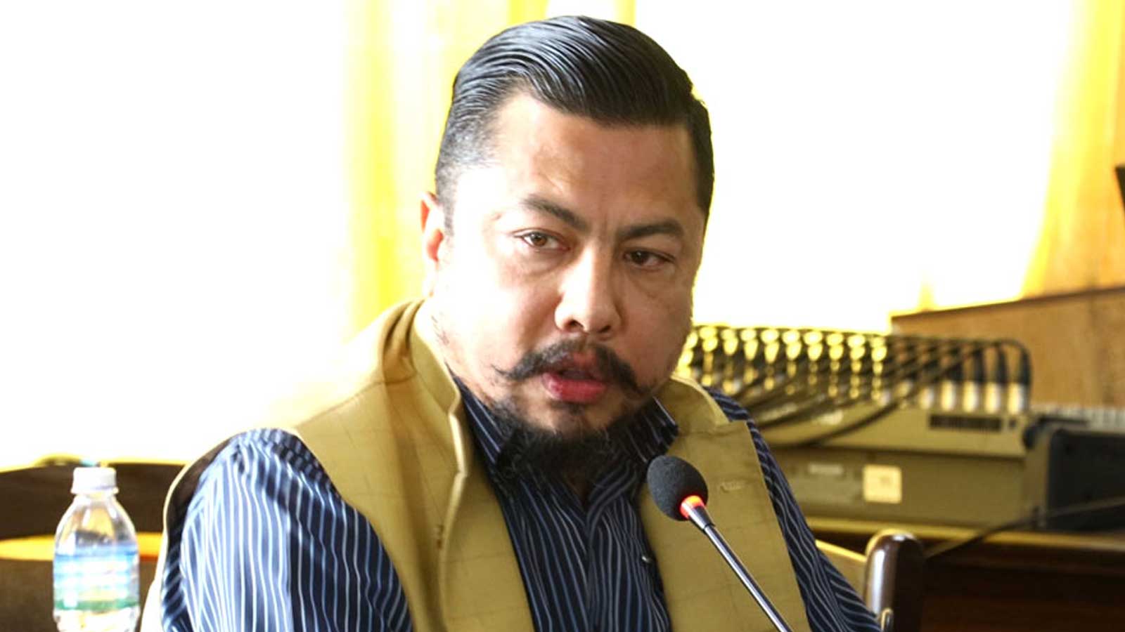 मन्त्री विराजभक्तको सम्पत्तिमा दुई वर्षमै ३५ लाखको उछालः के हो रहस्य?