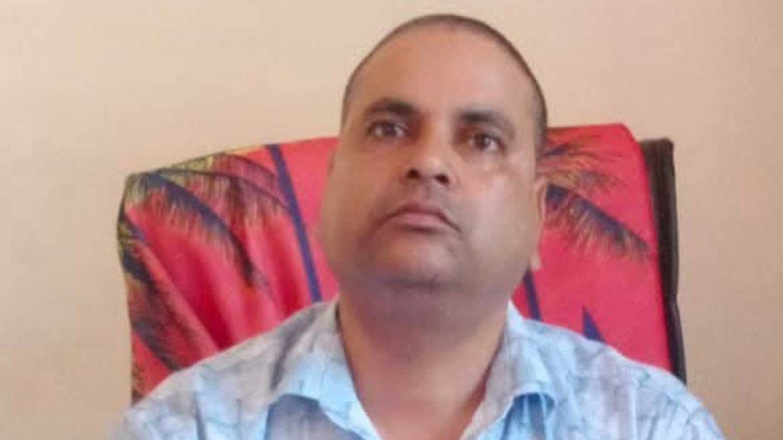 सप्तरीः पक्राउ पर्ने डरले वडा सदस्यलाई निमित्त तोकेर भागे वडाध्यक्षः अदालतको आदेशपछि मात्रै जाग्यो प्रहरी !