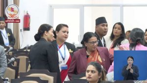कांग्रेस सांसदलाई मर्यादापालकको दुर्व्यवहारः सभामुखको आदेशबिनै बैठकबाट निकाले