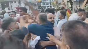 रास्वपाको अधिवेशनमा कुटाकुट, नचिनेकी र अर्कै पार्टीको संगठन हाँकिरहेकी युवती वडा सभापति