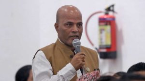 अमरेश सिंहको सनसनीपूर्ण चेतावनीः संविधान संशोधन होइन, व्यवस्था नै ढल्दैछ ?