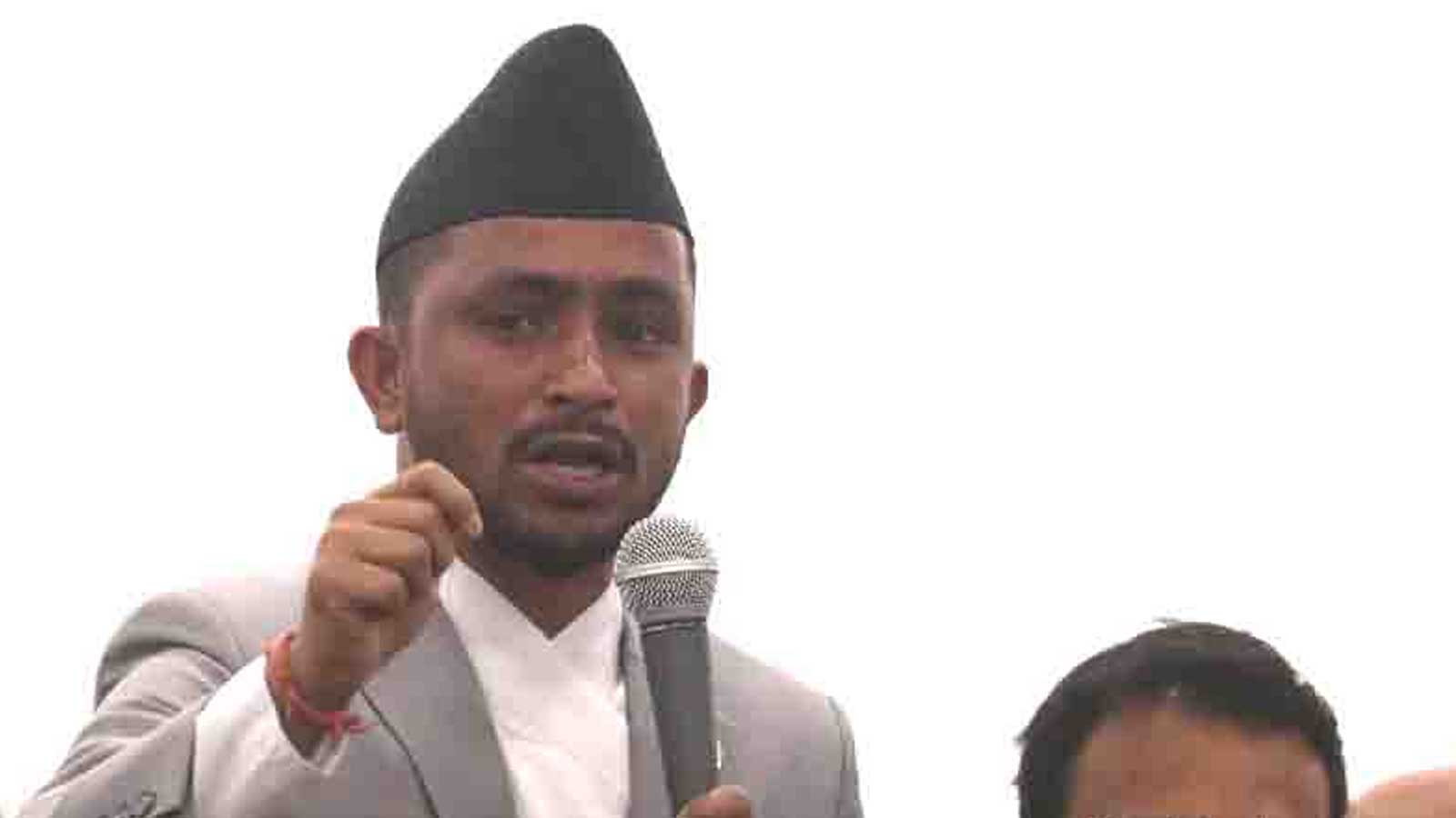सभामुखले किन काटे केपी खनालको माईक, रिसले कि लाजले ?