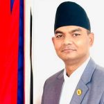प्रशासनमाथि प्रहरी शासनको संकेतः प्रधानमन्त्रीलाई म्यासेज पठाएकै ‘अपराध’मा सचिव पक्राउ !