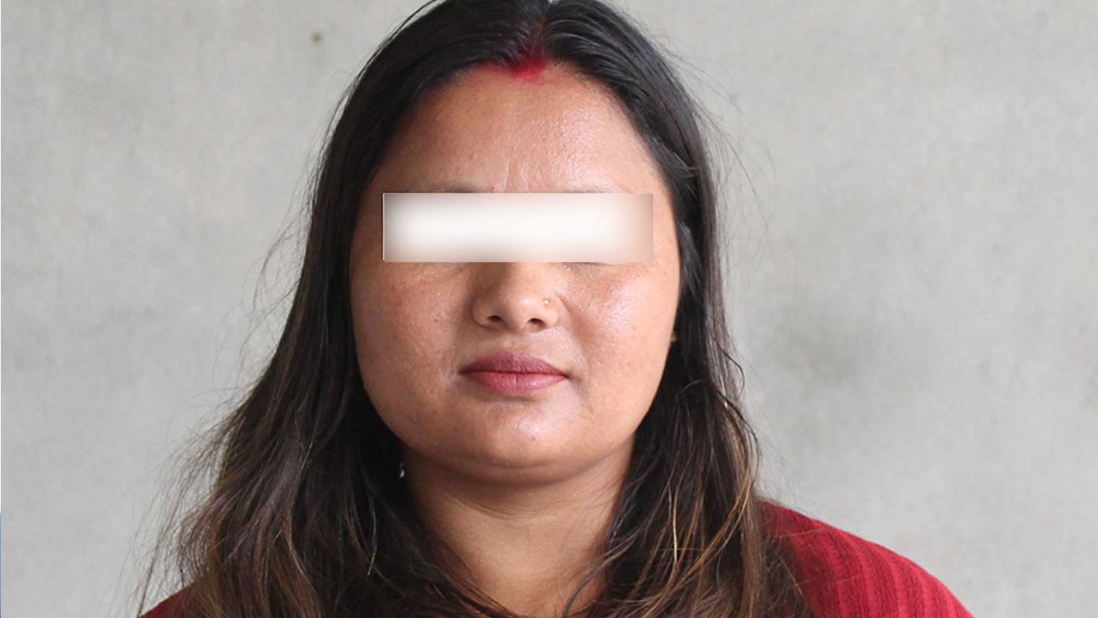 ‘प्रहरीको असई हुँ’ भन्दै १५ लाख ५० हजार ठगी गर्ने महिला पक्राउ