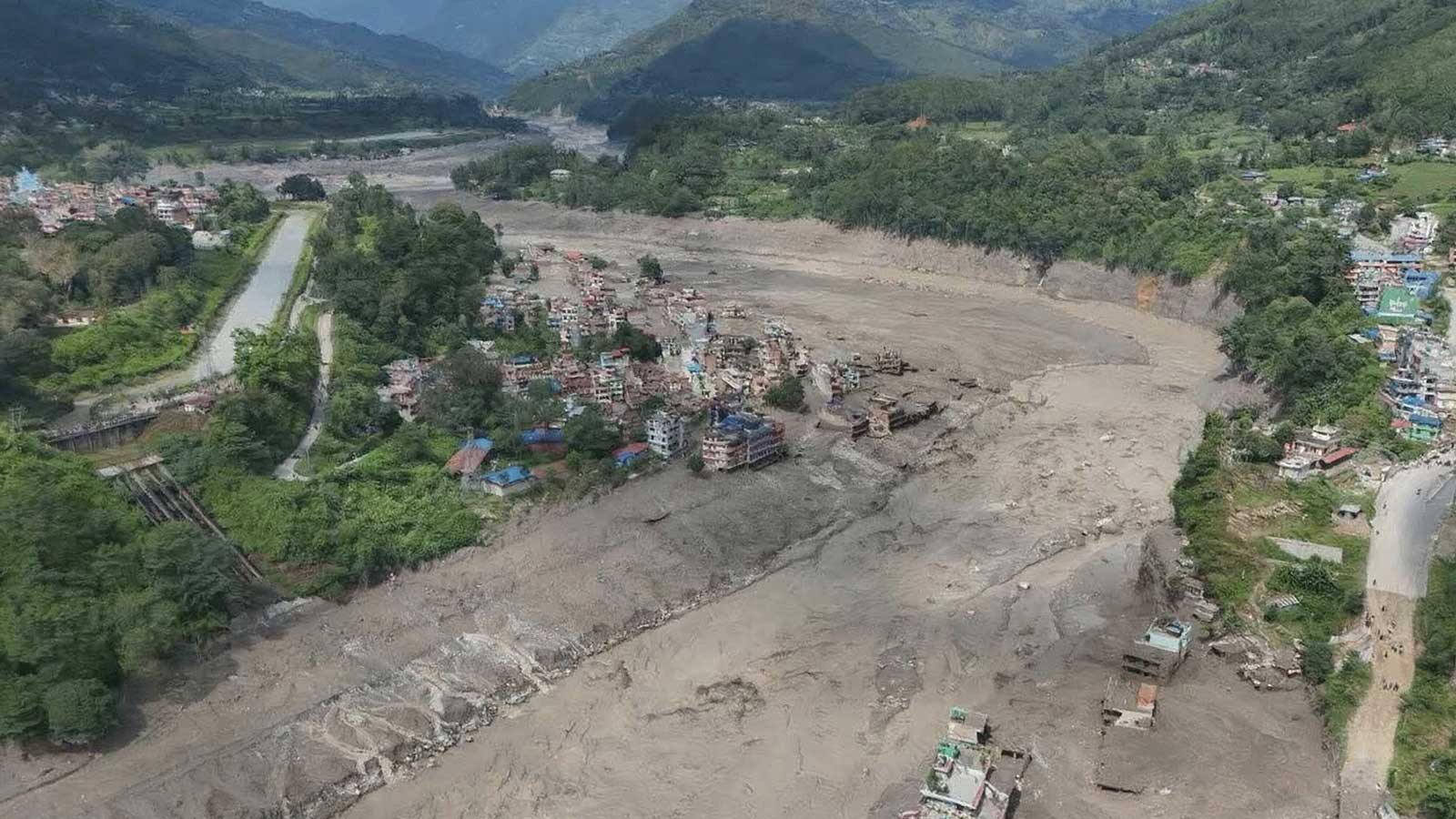 भोटेकोशी बाढीमा मृत्यु हुने ३१ पुगे, ७९ सुरक्षाकर्मी अझै सम्पर्कविहीन, लाङटाङ खोला आयोजना तहसनहस