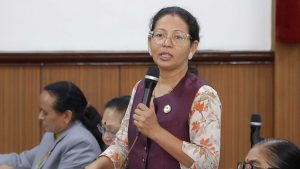 राष्ट्रिय सभामा रेणु चन्दको प्रश्नः ‘बलात्कारी छुट्दा र आमाले सडकमा बच्चा जन्माउँदा सरकार खुसी छ ?’