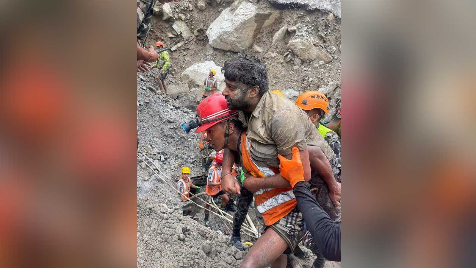 १० दिन अँध्यारो सुरुङमा मन्त्र जपेर बसेका थिए सञ्जय