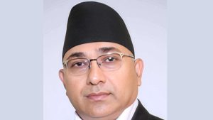 न्यायाधीश फुयालमाथि प्रश्नैप्रश्नः बिचौलियासँग च्याटदेखि सैनिक मुद्दासम्म, न्यायिक आचरणमाथि गम्भीर शंका