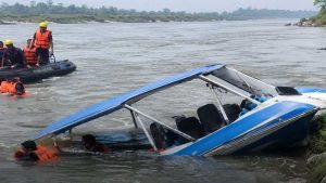 सप्तकोशीमा तीन जनाको ज्यान गएपछि मात्रै ब्युँझियो प्रशासनः बिनादर्ता र सुरक्षाबिनै चलिरहेका थिए बोट