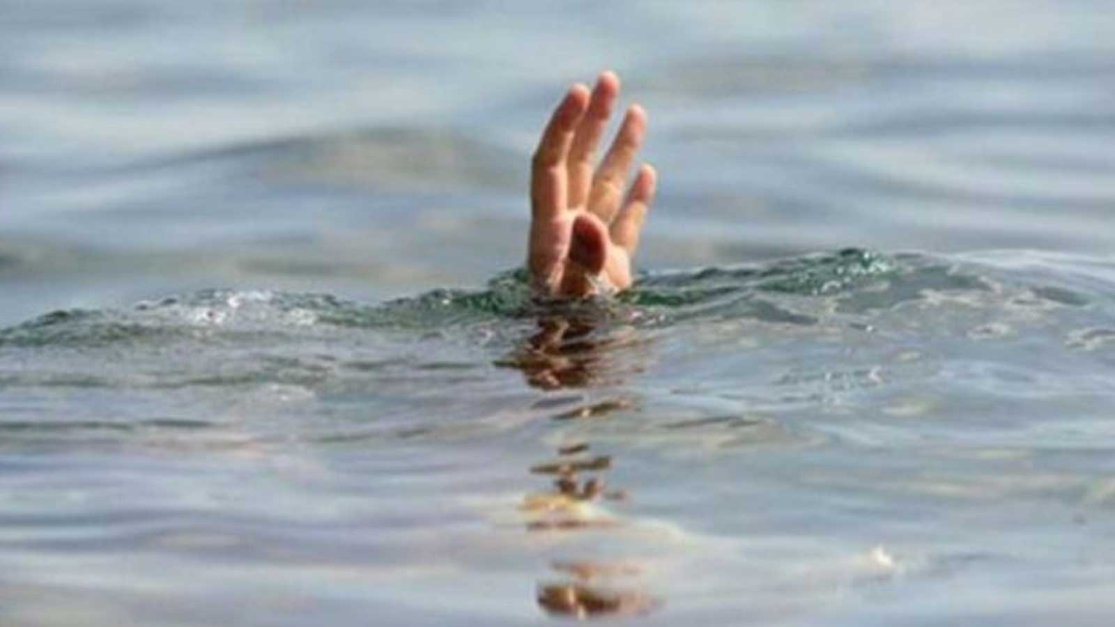 शोकमा बदलियो जितियाको रौनक, नुहाउने क्रममा डुबेर दुई किशोरीको मृत्यु